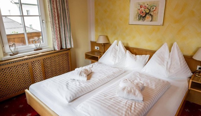 SONNBERG with gourmet half-board - THE Hintersee in Hintersee
