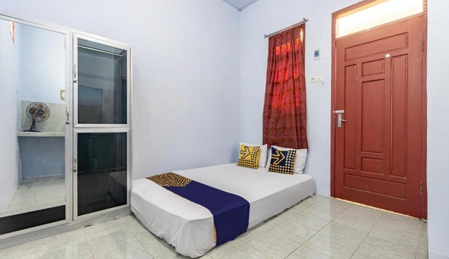SPOT ON 93966 Dhiya Guest House Syariah