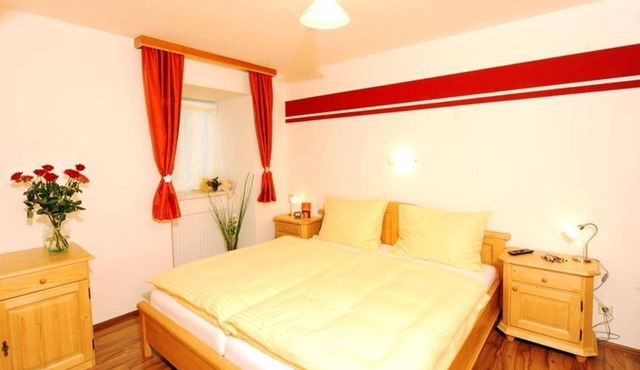 Standard Double Room with Shower and Toilet - Kirchenwirt Aigen in Aigen im Ennstal