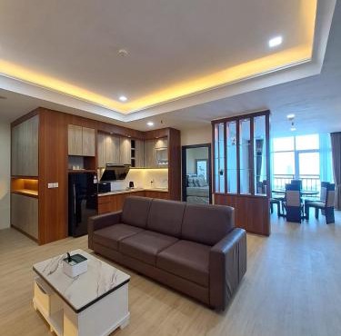 STARHOME NEWLY RENOVATED 115M2 HIGH FLOOR Formosa Residence