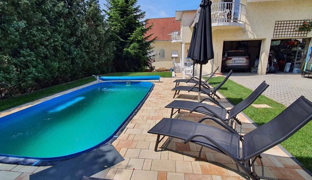 Studio with pool, internet and air conditioning in Siófok