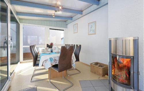 Stunning Home In Auerbachot Rempesgrün in Auerbach