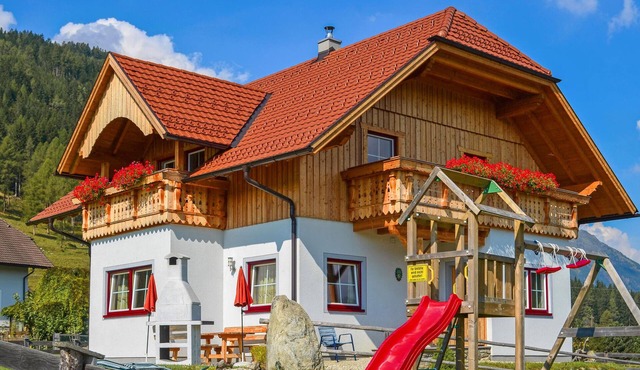 Stunning home in Weisspriach with sauna in Weisspriach