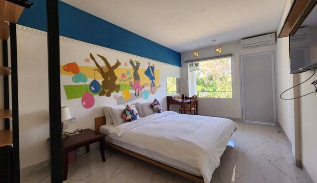 Stylish Double Suite with Balcony & Open Views
