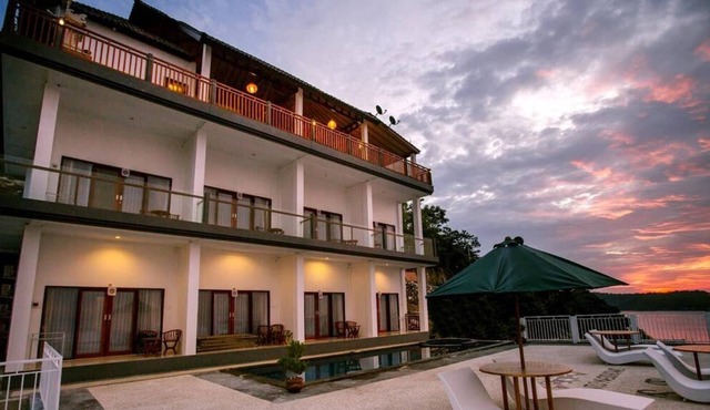 Suite Ocean with Pool Access ( Twin room ) in Nusa Penida
