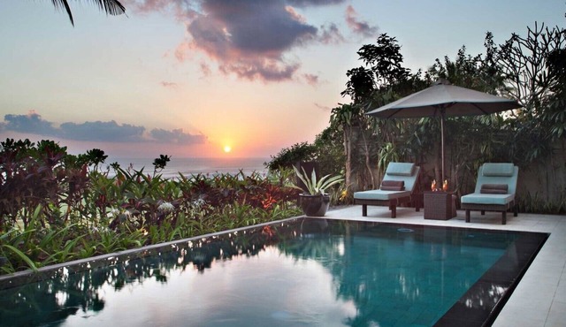 Sundara Oceanside Villa