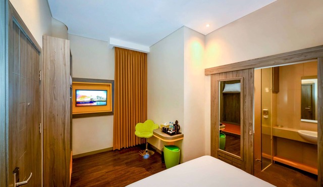Super 8 By Wyndham Solo Indonesia in Surakarta
