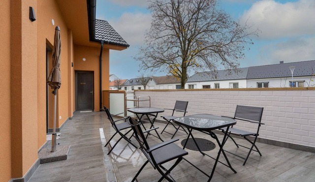 Superior double room with terrace - sunny Pannonia in Parndorf