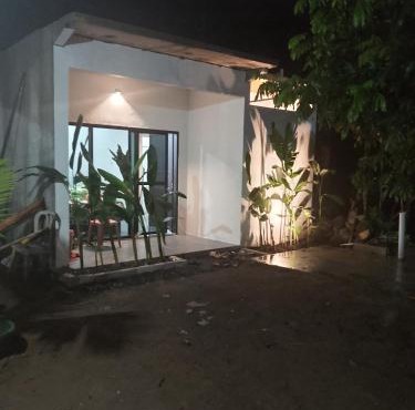 Surya homestay in Batukaras