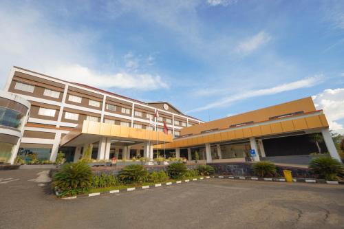 Sutan Raja Hotel & Convention Centre Kotamobagu
