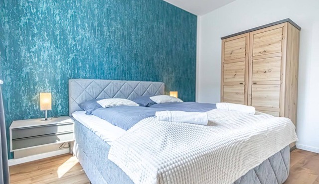 Sweet 2BR & 1LR Stylish Apt, Around Donaustadt in Vienna