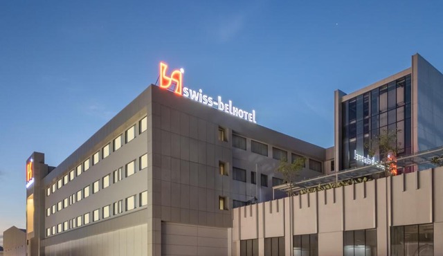 Swiss-Belhotel Harbour Bay
