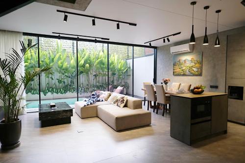 SWOI LOFT UMALAs Designer 2BR Private Pool Villa