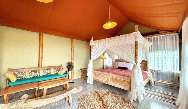 Terrific 1-bedroom Suite Tent in peaceful Jatiluwih perfect for nature lovers in Tabanan