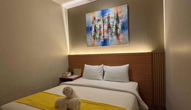 The central lovina hotel & restaurant