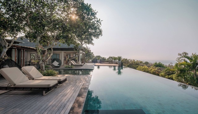 The Shanti Residence By Nakula