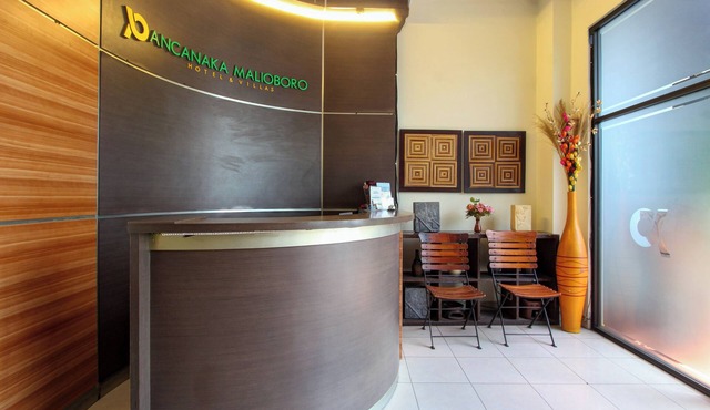 Townhouse Oak Pancanaka Malioboro Hotel