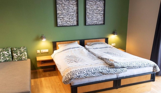 Triple room with shower, WC and balcony - Pension Kärnten in Seeboden am Millstätter See