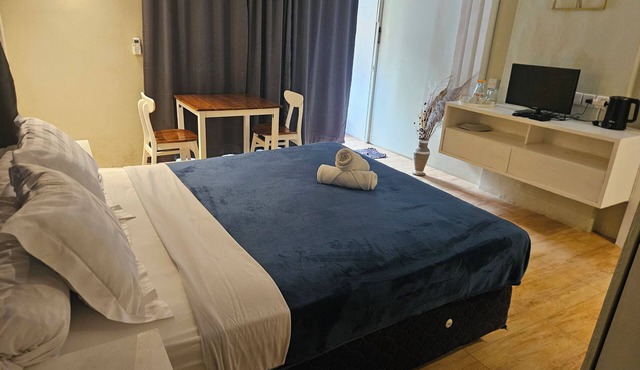 Two Brothers Guesthouse in Legian