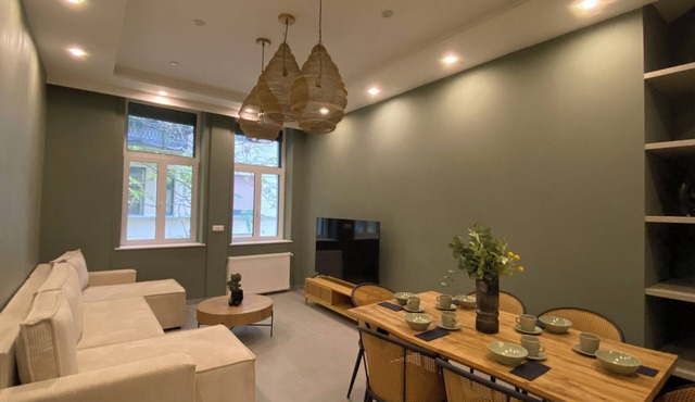 Unique 4-bedroom, 4-bathroom apartment in the heart of Budapest. in Budapest