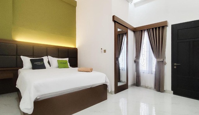 Urbanview Hotel Saras Syariah Bengkulu By RedDoorz