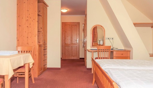 Vacation suite with balcony - Wohlfühl Hotel Wiesenhof in Erdwegen