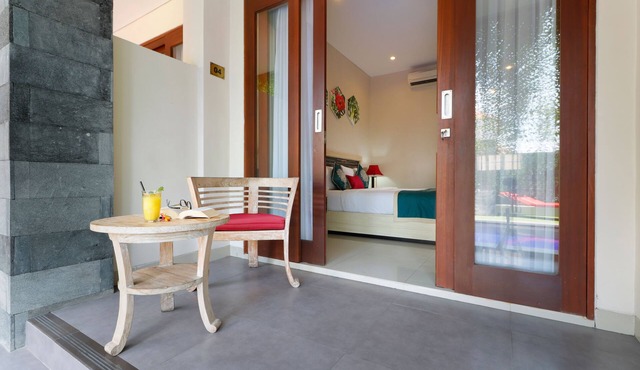 Vansari Hotel
