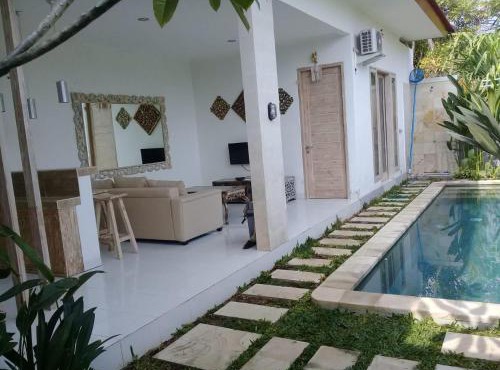 Villa Blessings, 2 BR Villa near Lovina in Banjar