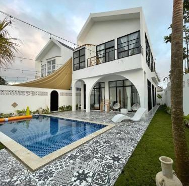 Villa Deba Unit Paloma 4BR 10Pax