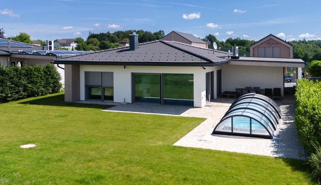Villa mit Pool in Stegersbach in Neudauberg