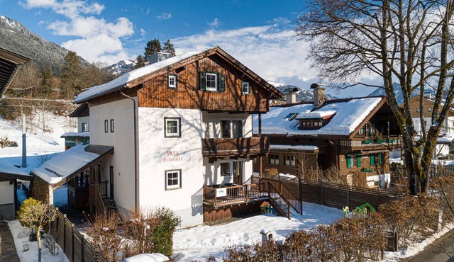 Villa near the centre of Kitzbühel and near the ski lift in Kitzbühel