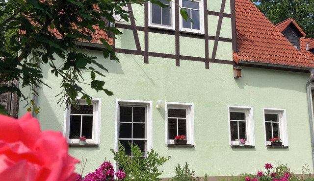 Welcome to our vacation home with a separate entrance in Trockenborn-Wolfersdorf