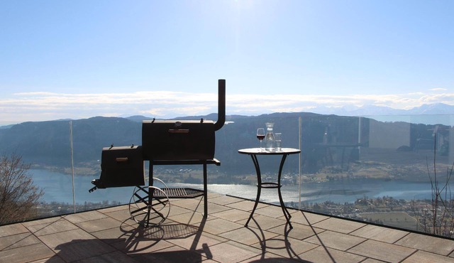 Your sunny perch above Ossiachersee in Bodensdorf