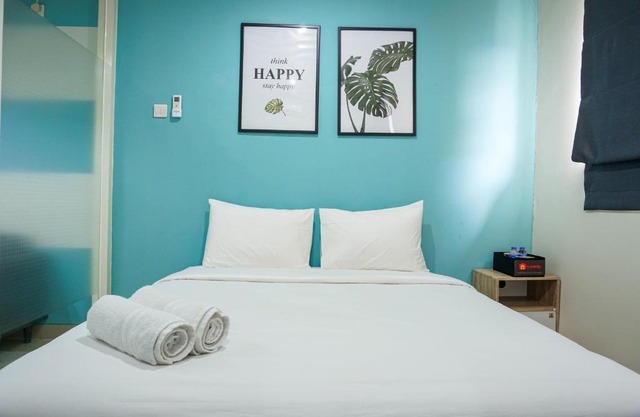 Modern 1BR Apartment at Atlanta Residence By Travelio in Depok