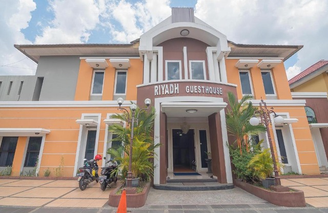 Reddoorz Syariah Banjarbaru 