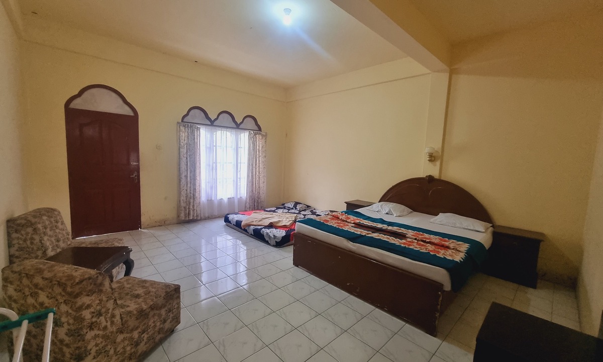 Berastagi Hotel | OYO 93062 Sibayak Multinational Rest House