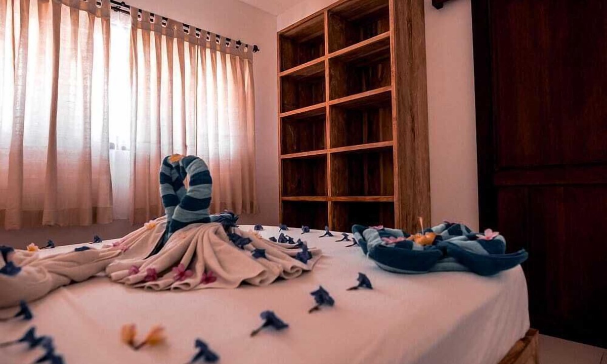 Jerowaru Hotel | Ekas Breaks Resort