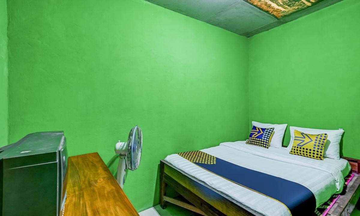 Turi Hotel | OYO Homes 90996 Desa Wisata Pulesari Syariah