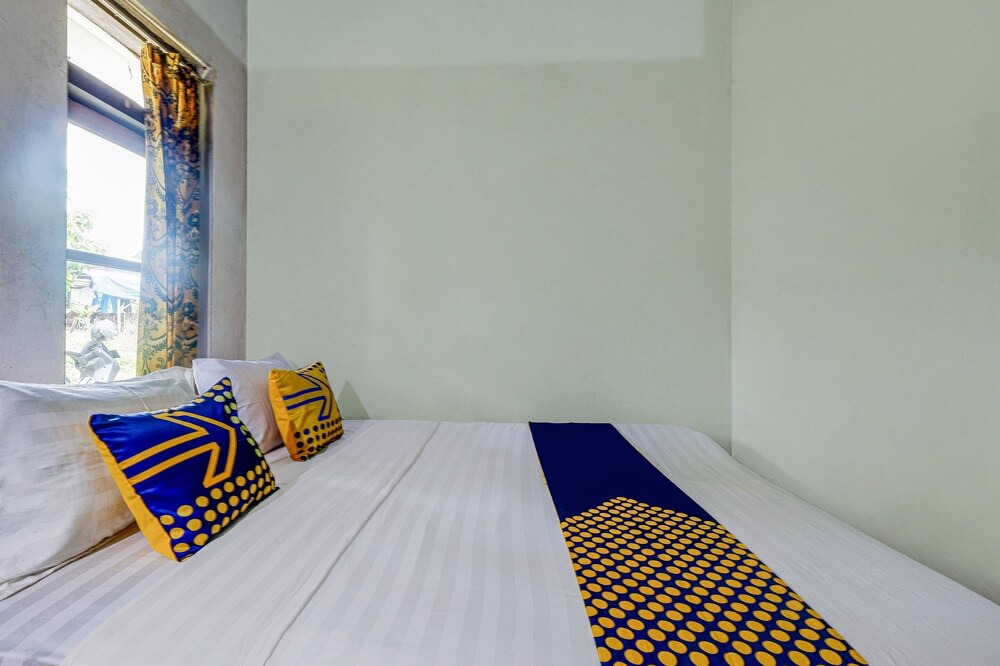 Pakem Hotel | OYO Homes 90987 Desa Wisata Gabugan Syariah