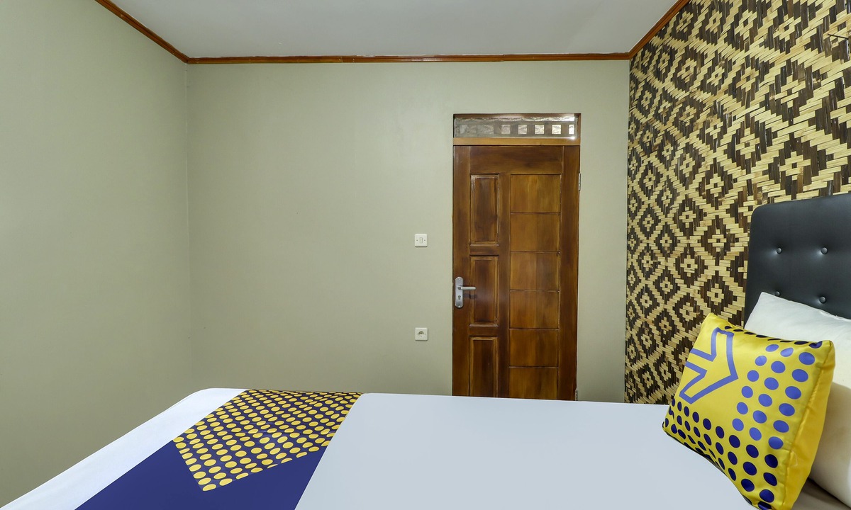 Rendeh Hotel | Hotel O Desa Wisata Guranteng