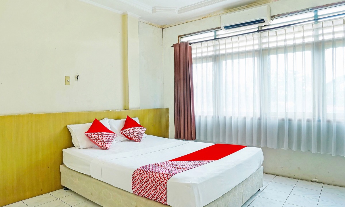 Sukarami Hotel | OYO 90390 Hotel Rd PremiumNearRSUD Station