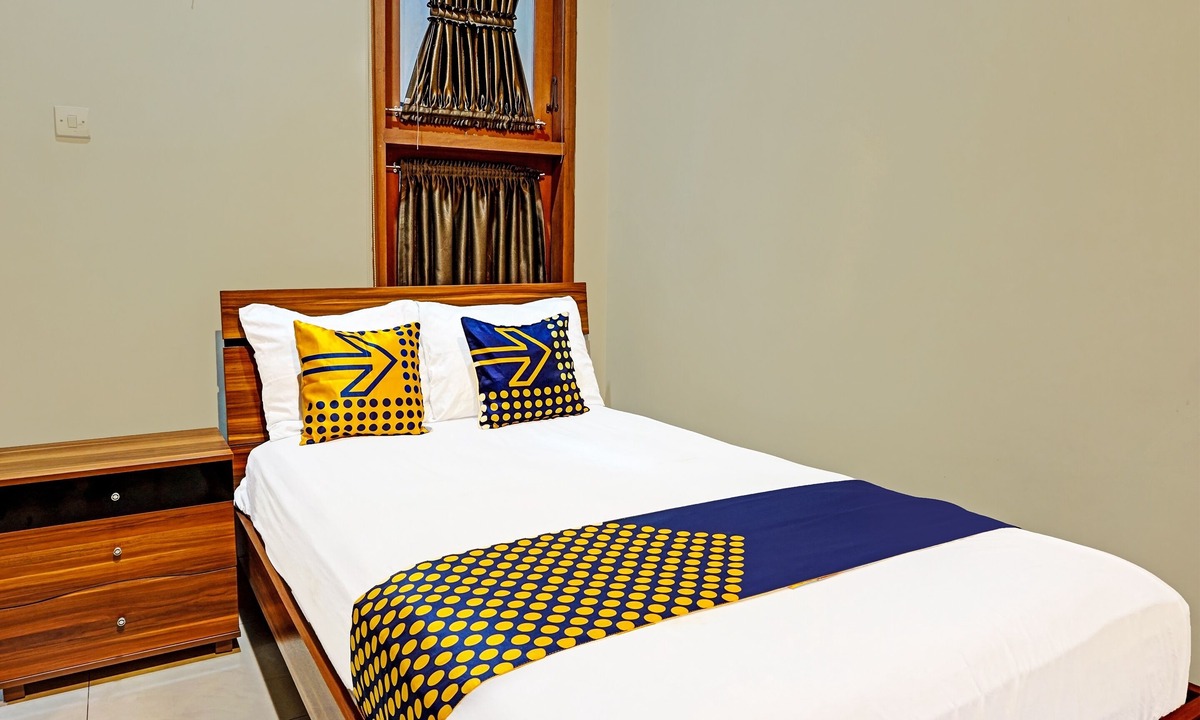 Malang Hotel | Hotel O Sumpil Syariah