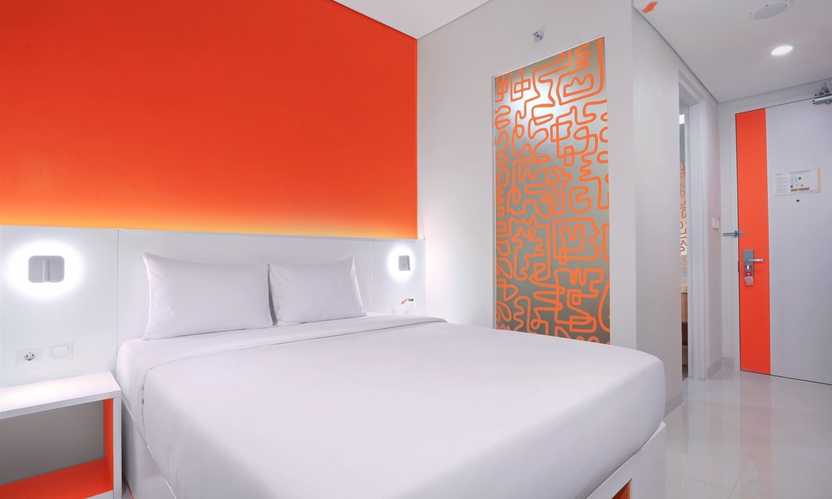 Pagedangan Hotel | Starlet Hotel BSD City