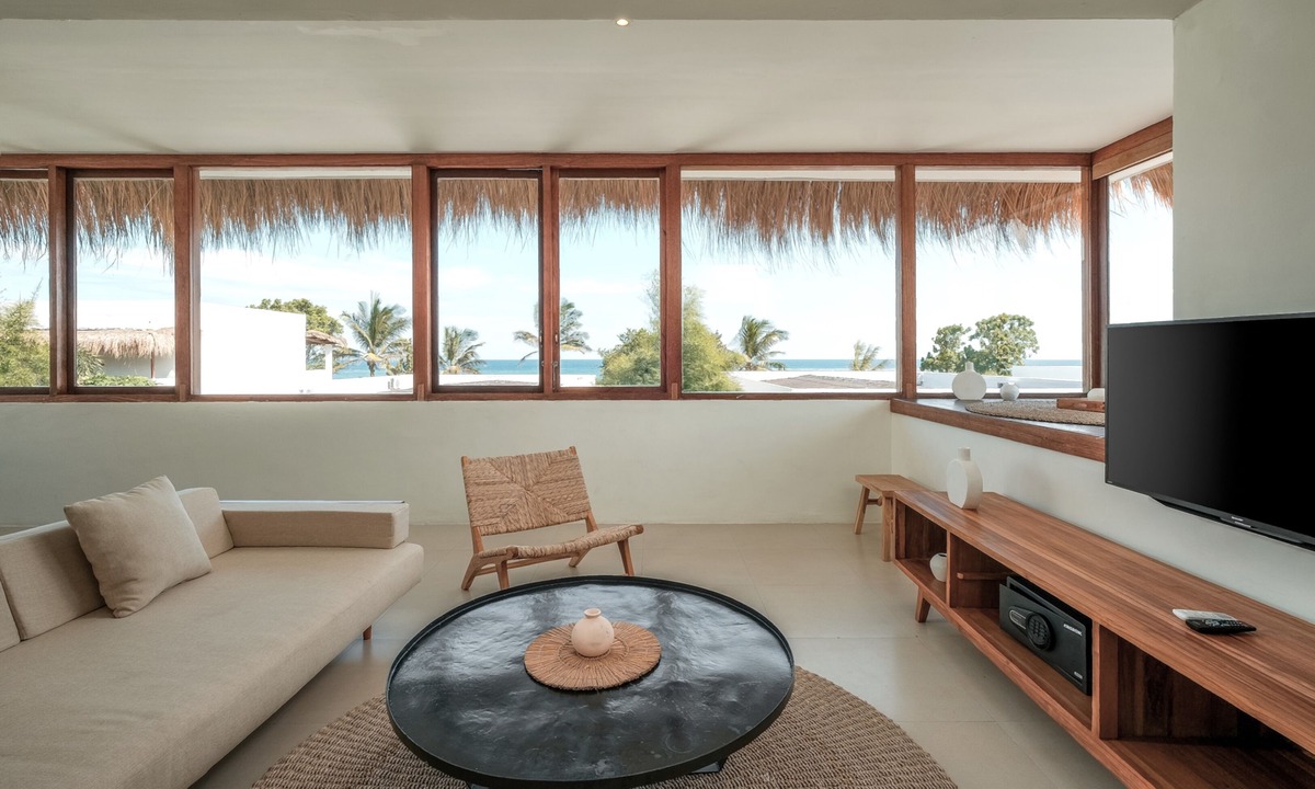 Selong Belanak Hotel | Amber Lombok Beach Resort