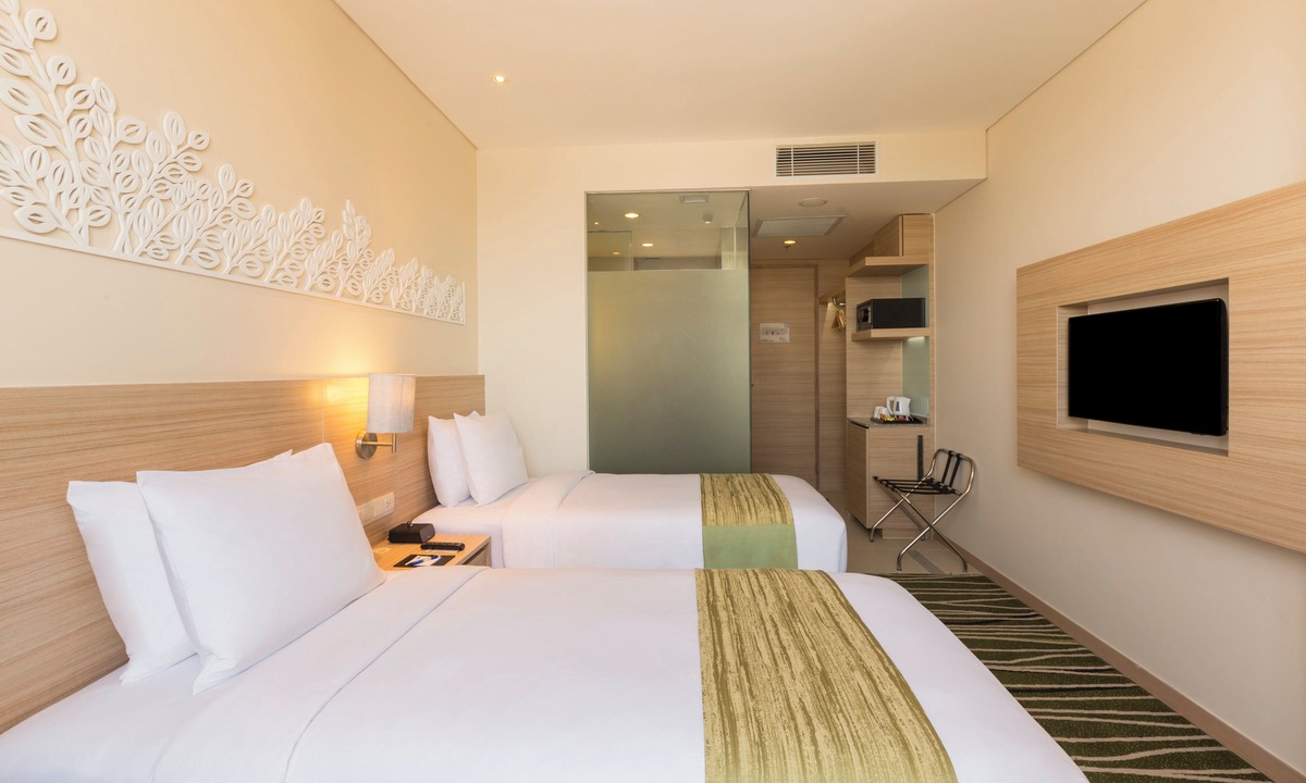 Semarang Hotel | Holiday Inn Express Semarang Simpang Lima by IHG