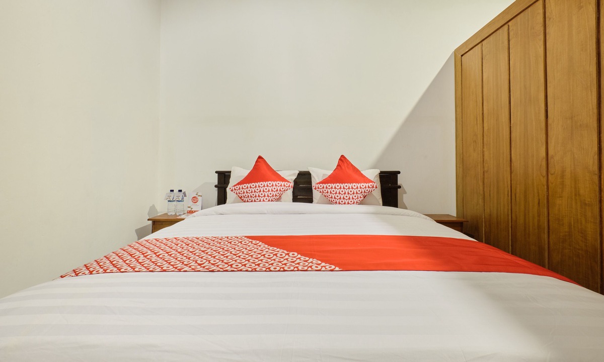 Borobudur Hotel | OYO 2519 Mayang Garini