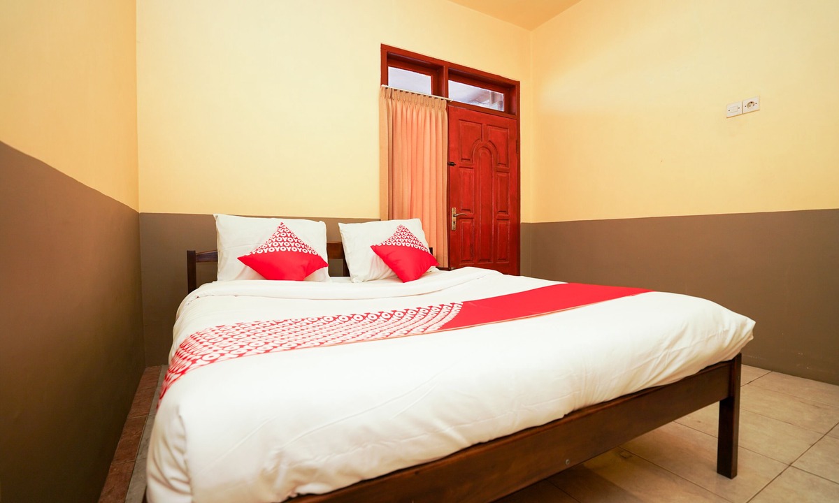 Ngadisari Hotel | OYO 1378 Tengger Indah Homestay
