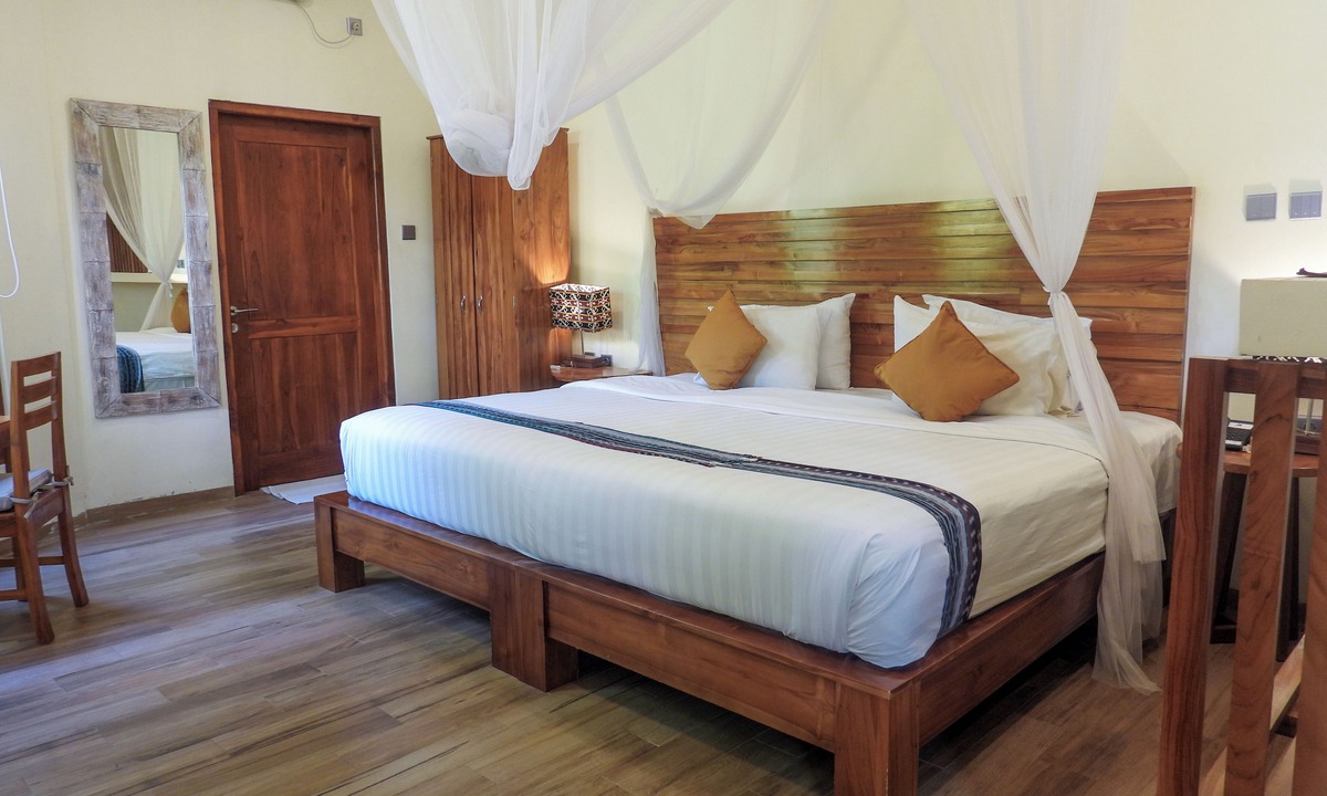 Labuan Bajo Hotel | Puri Sari Beach Hotel