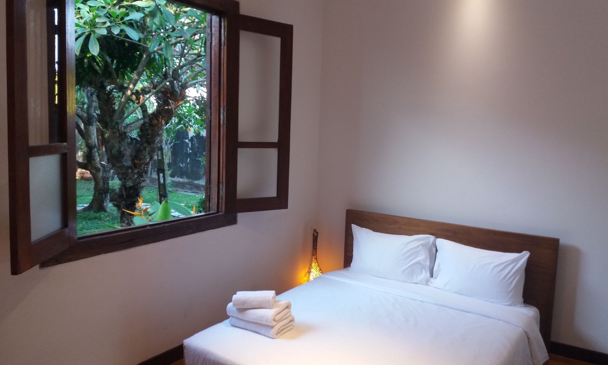 Colomadu House | Villa Aquin