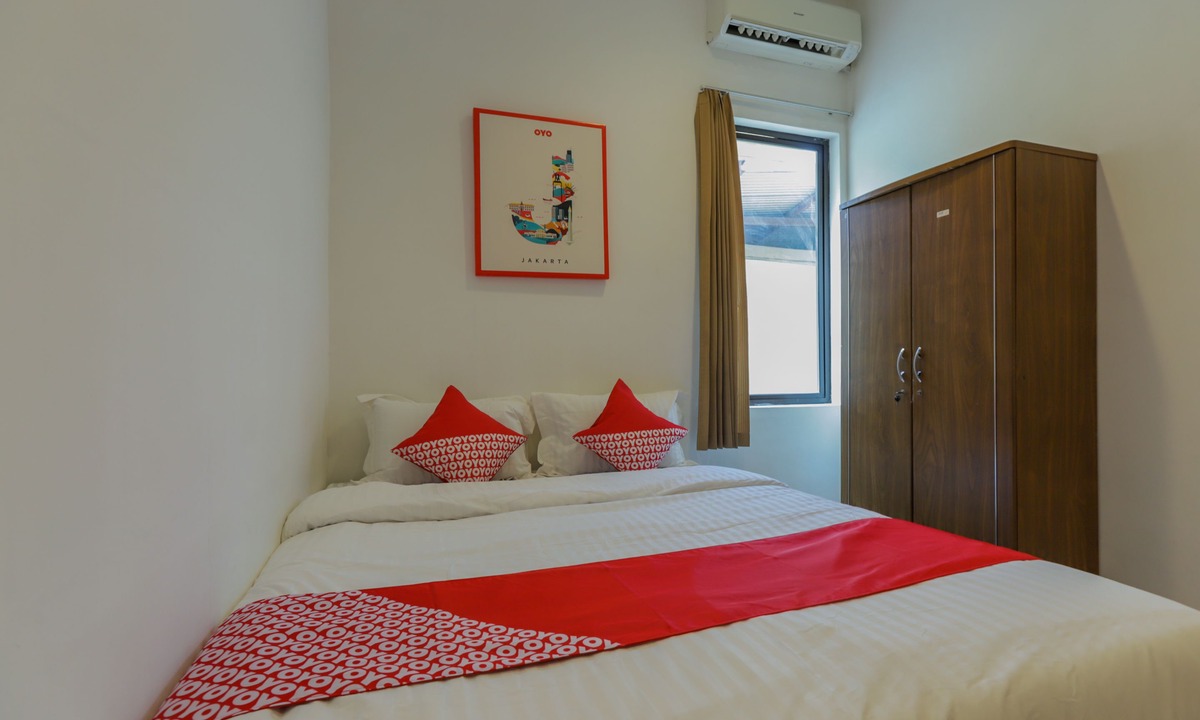 Kedoya Utara Hotel | Hotel O Idola Residence